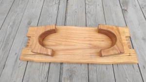 Поднос для сервировки стола из массива 