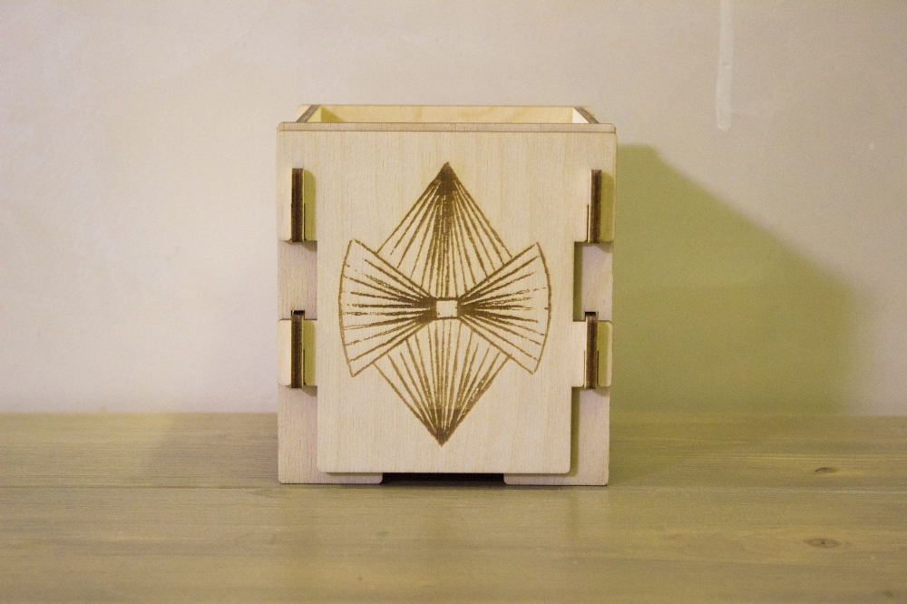 Подарочная коробка Графика