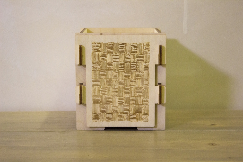 Подарочная коробка Графика